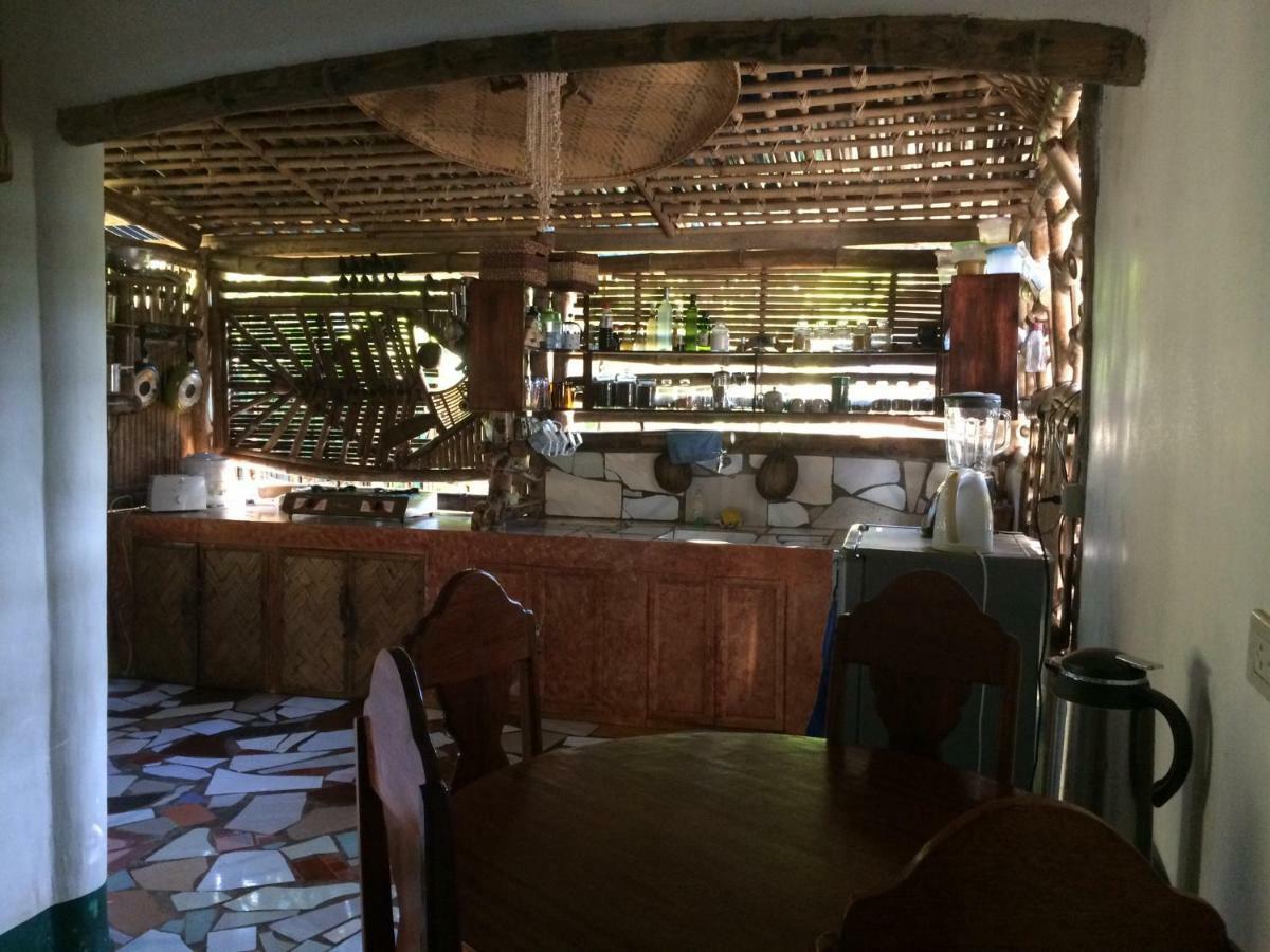 Bamboo Nest Otel Puerto Princesa Dış mekan fotoğraf